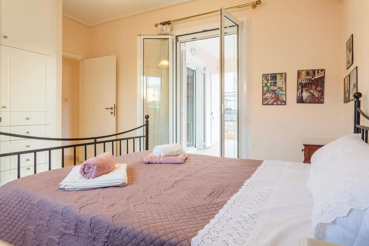 Spacious Urban Haven-Family Home, Perfect Location Καλαμάτα Εξωτερικό φωτογραφία