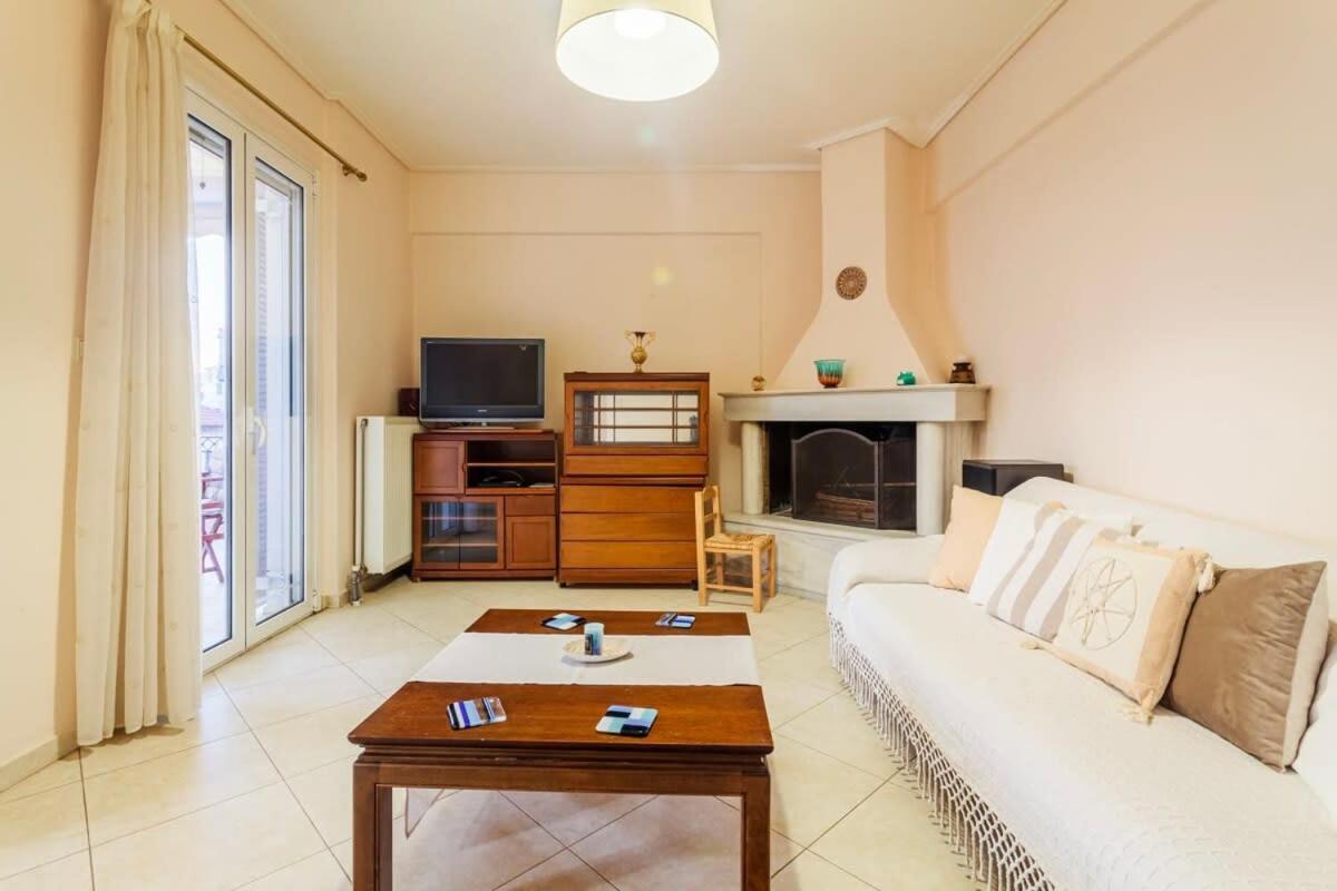 Spacious Urban Haven-Family Home, Perfect Location Καλαμάτα Εξωτερικό φωτογραφία